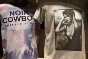 all kind of t-shirts: sex sells